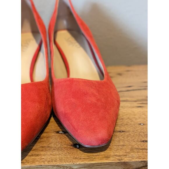 Franco Sarto Red Suede Leather Pump 2.25" Heel Womens Sz 8.5 - Picture 4 of 12